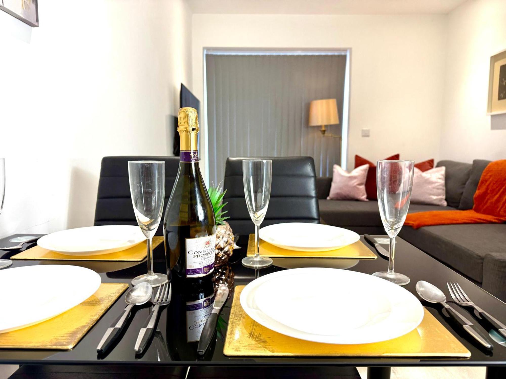 Hazel 1-Bedroom Cousy Flat, Parking, Wifi, Prime Location, Close To Blenheim Palace & Oxford Кідлінґтон Екстер'єр фото