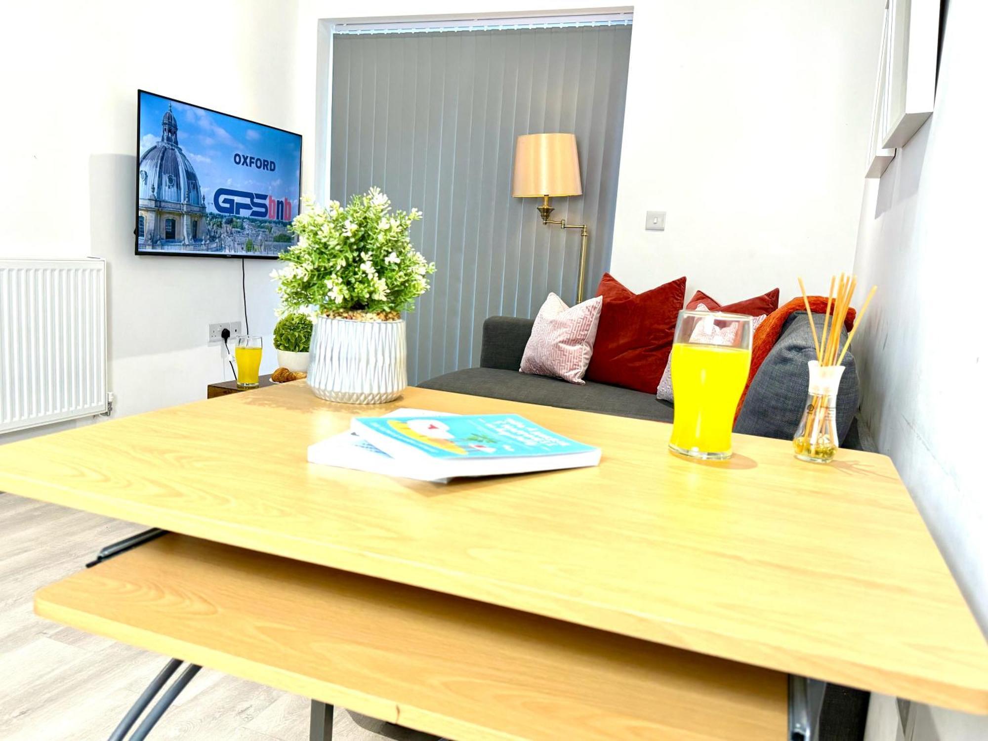 Hazel 1-Bedroom Cousy Flat, Parking, Wifi, Prime Location, Close To Blenheim Palace & Oxford Кідлінґтон Екстер'єр фото