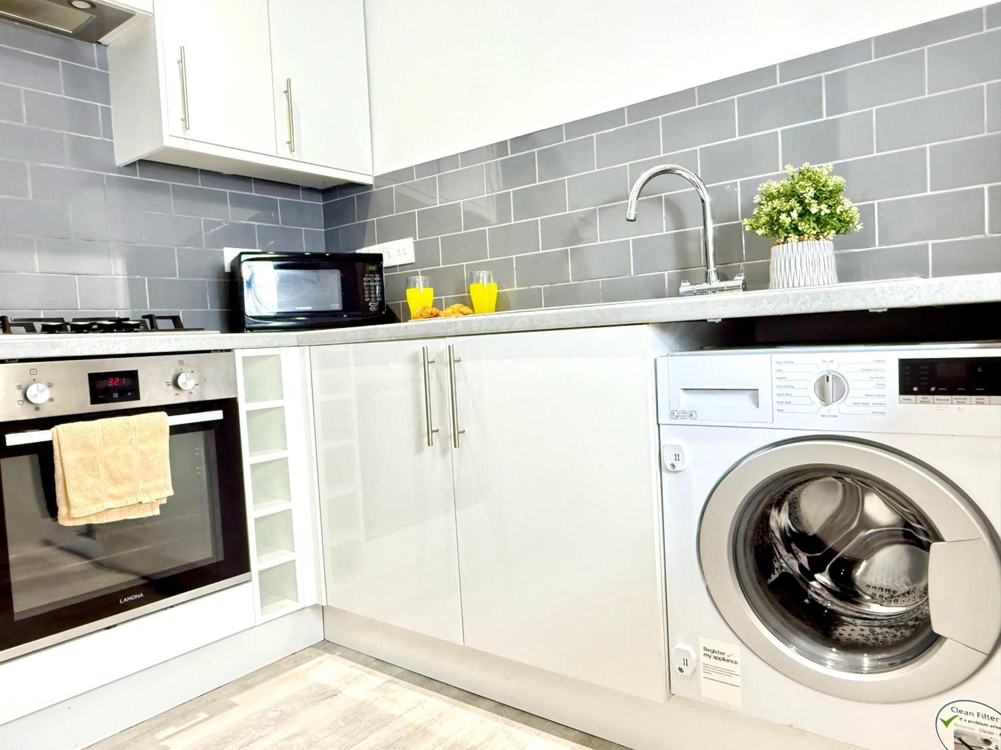 Hazel 1-Bedroom Cousy Flat, Parking, Wifi, Prime Location, Close To Blenheim Palace & Oxford Кідлінґтон Екстер'єр фото